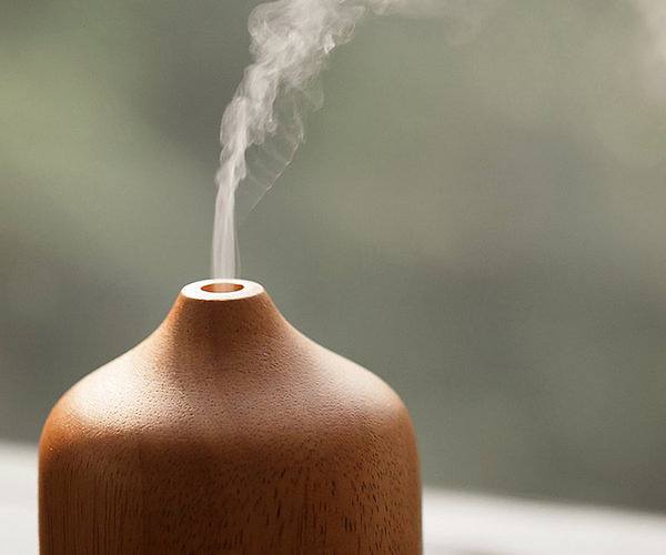 wooden_humidifier_and_essential_oil_diffuser_01